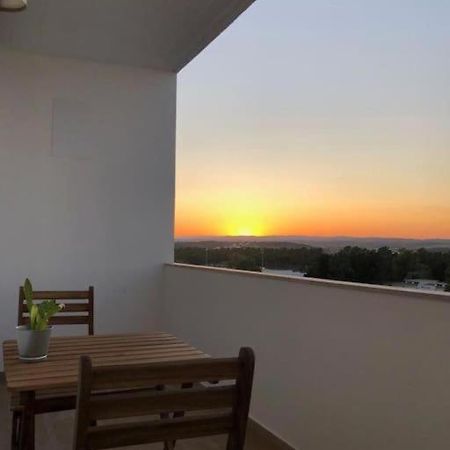 Apartamento T2 Montegordo Entrada モンテ・ゴルド エクステリア 写真